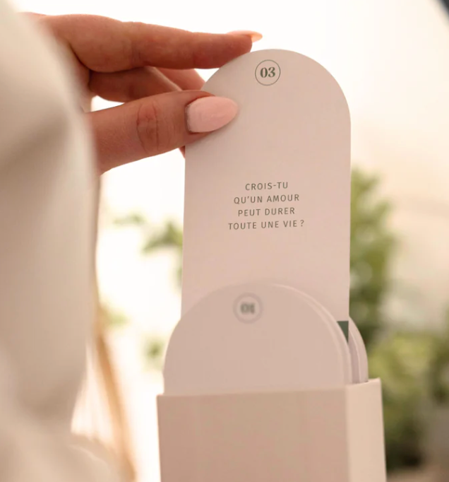 CARTES SUR TABLE | JEU D'AMBIANCE